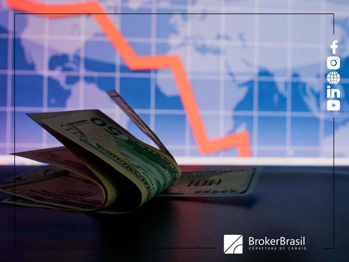 ANTES DE BCS, DÓLAR CAI NO MUNDO E LEILÃO DE SWAP DEVOLVE A MOEDA PARA R$ 4,96